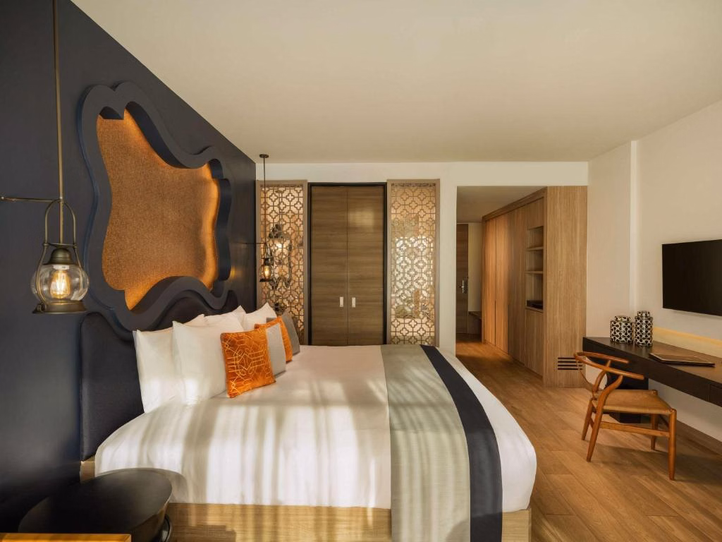 Avista Grande Phuket Karon