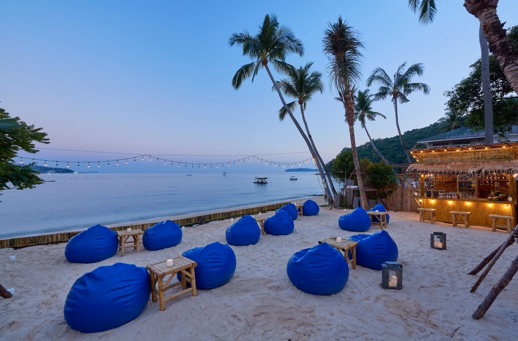 Bandara Beach Resort, Phuket