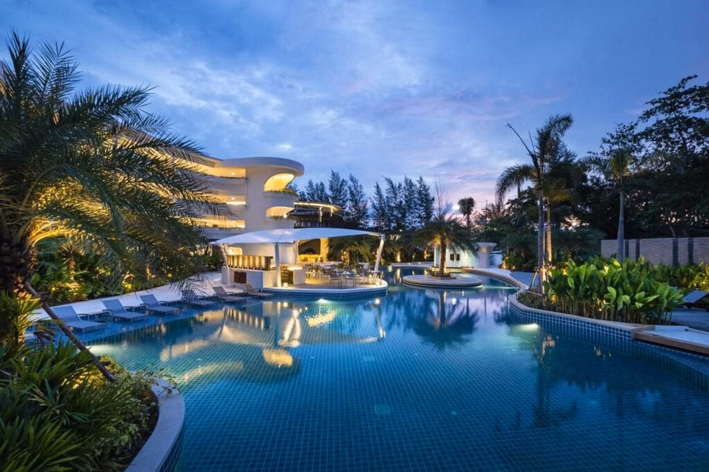 Holiday Inn Resort Phuket Karon Beach by IHG