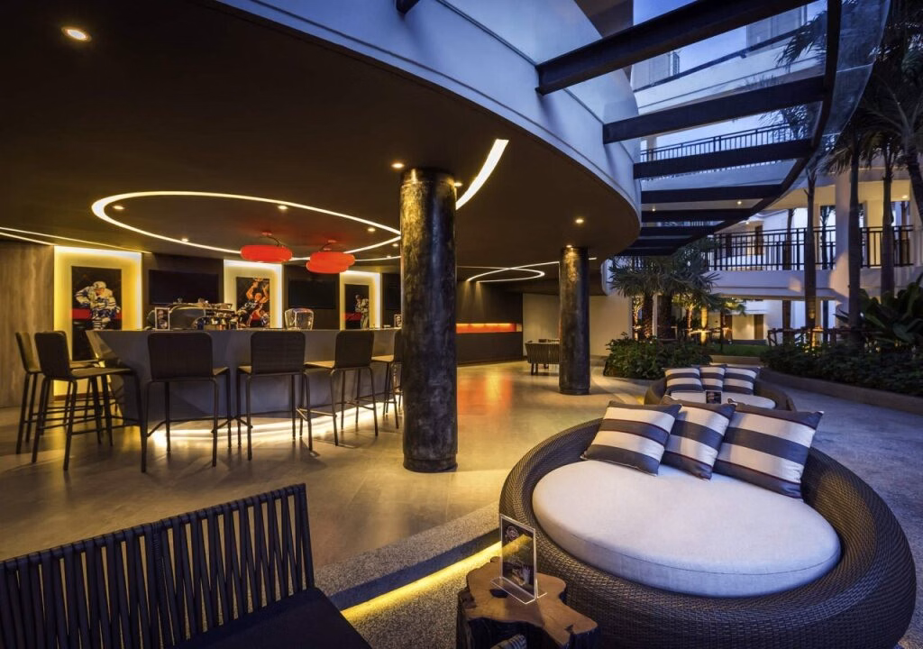 Holiday Inn Resort Phuket Karon Beach by IHG