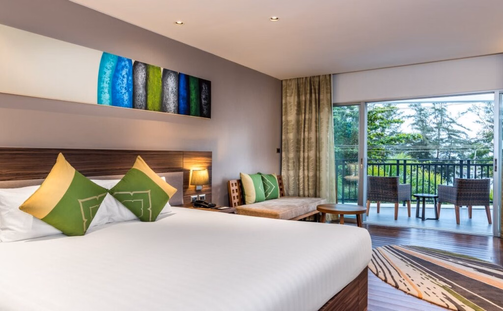 Holiday Inn Resort Phuket Karon Beach by IHG