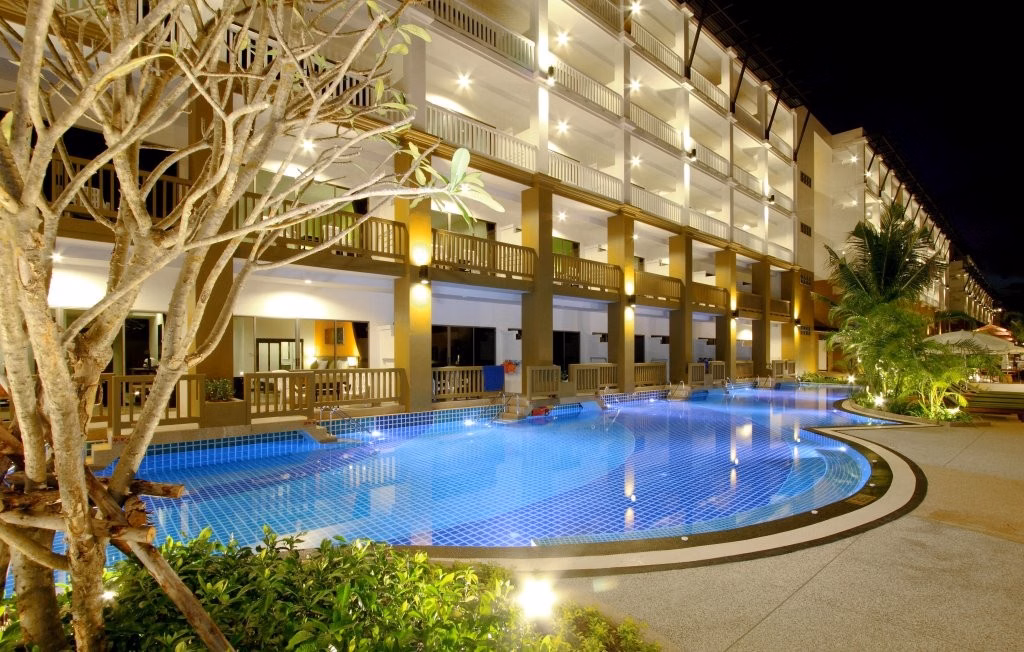Kata Sea Breeze Resort