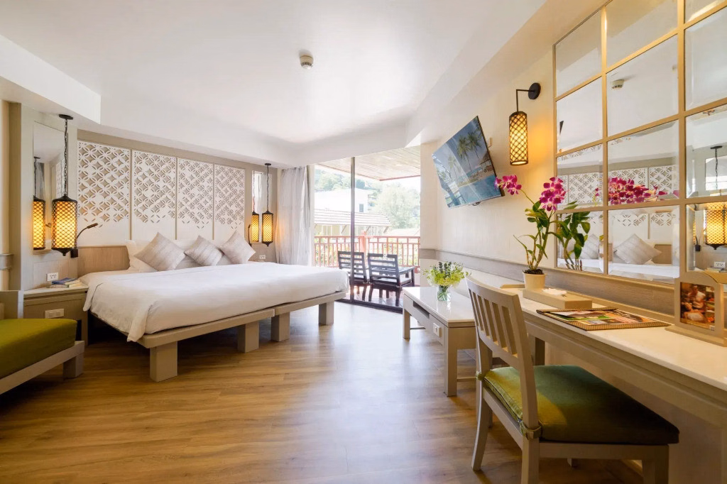 Katathani Phuket Beach Resort