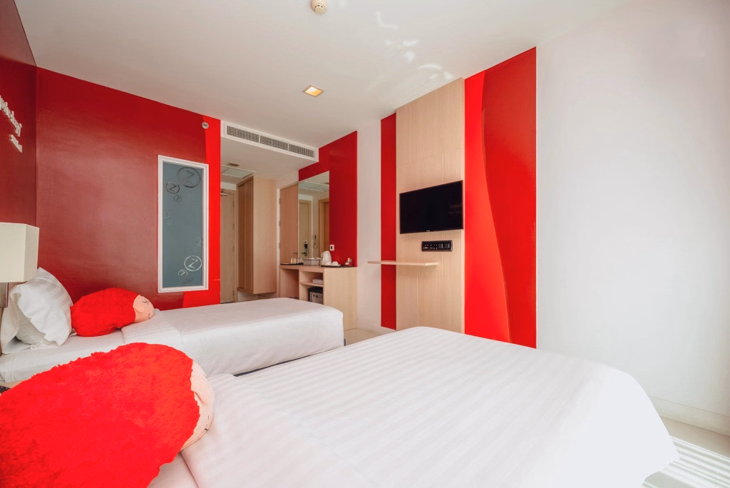 Sleep With Me Hotel
