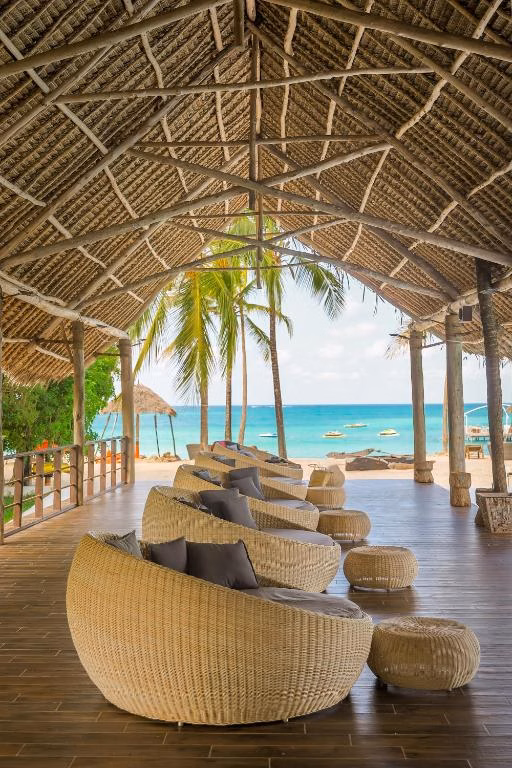 Blue Moon Resort