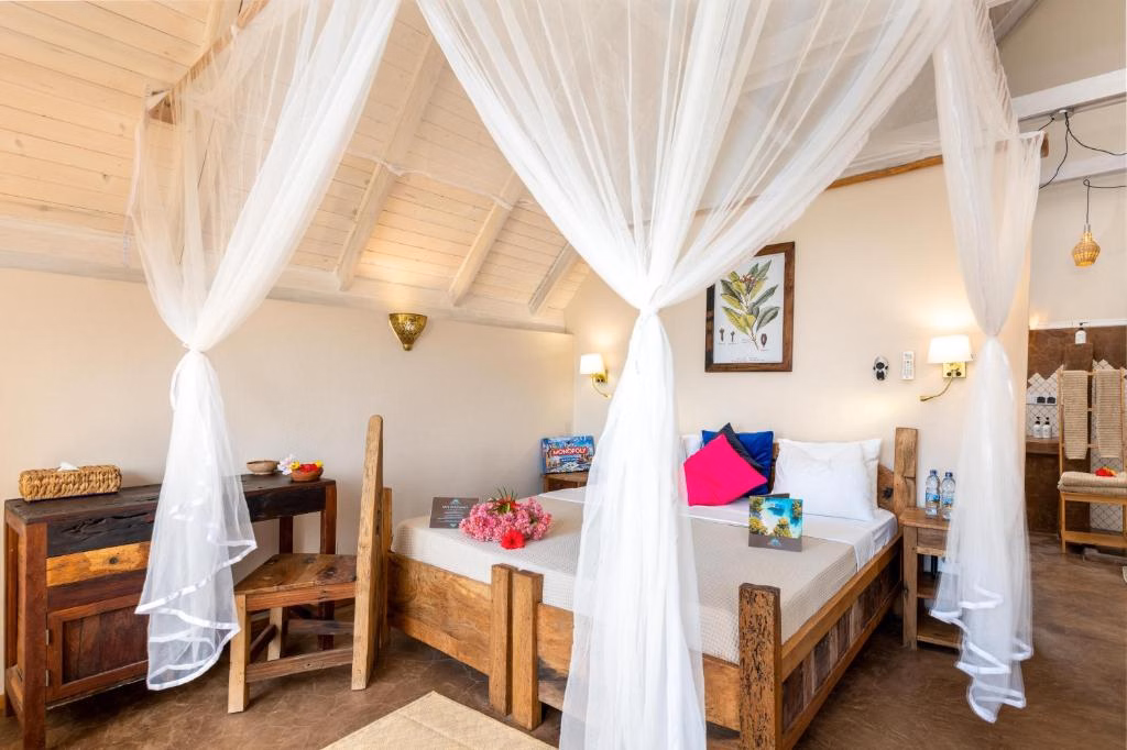 Clove Island Villas & Apartments