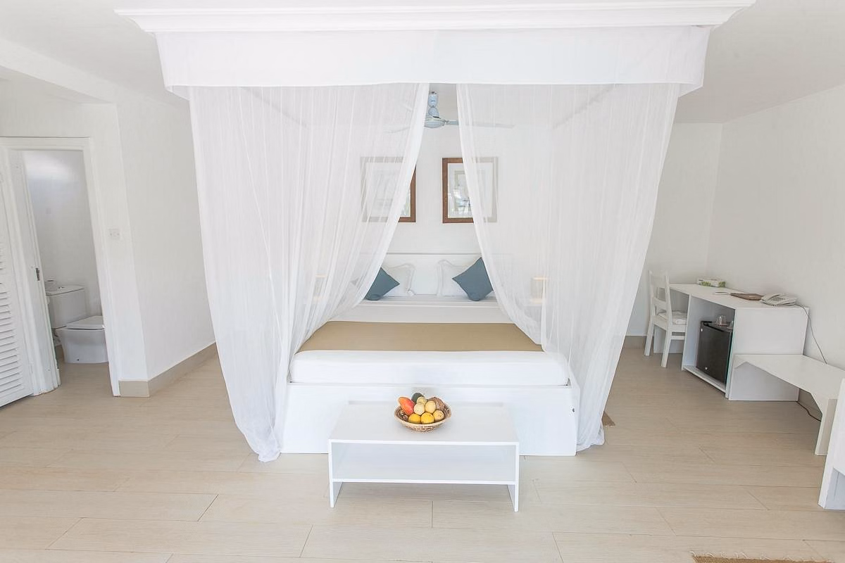 Dhow Inn Boutique Hotel
