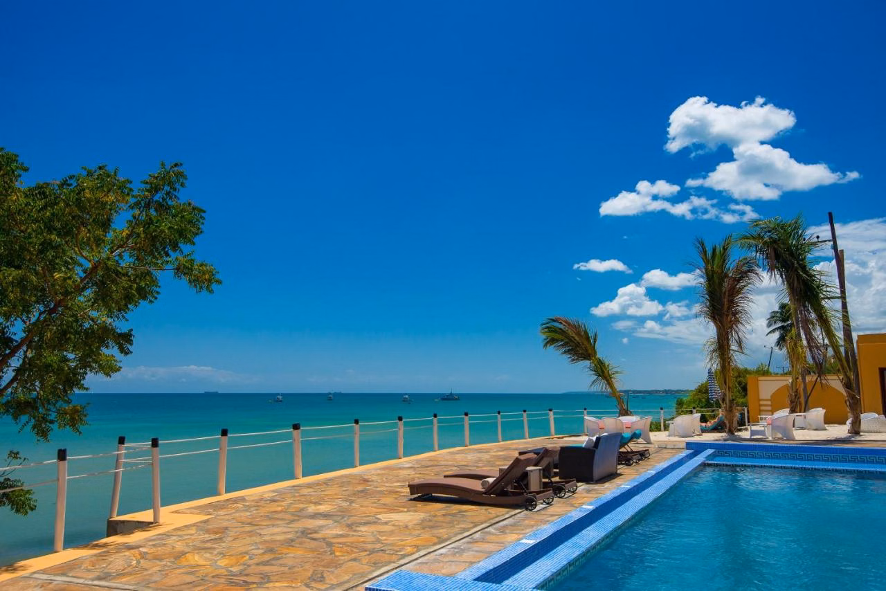 Golden Tulip Zanzibar Resort