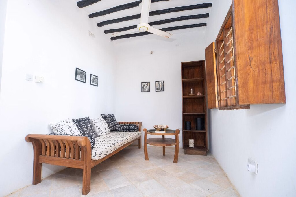 Jambiani Villas