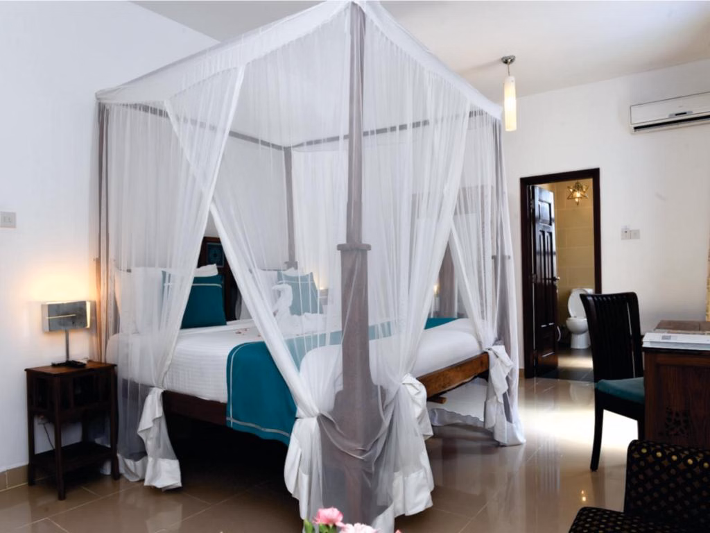 Maru Maru Hotel
