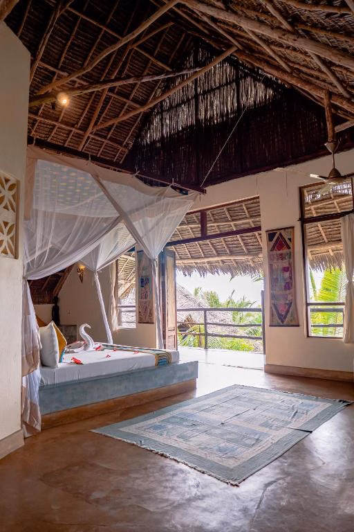Sunshine Marine Lodge