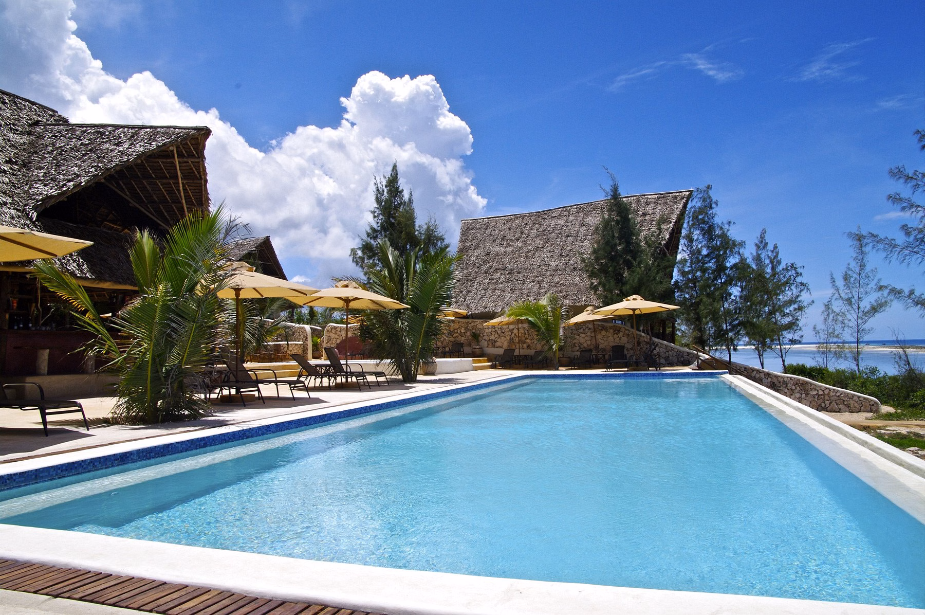 Sunshine Marine Lodge