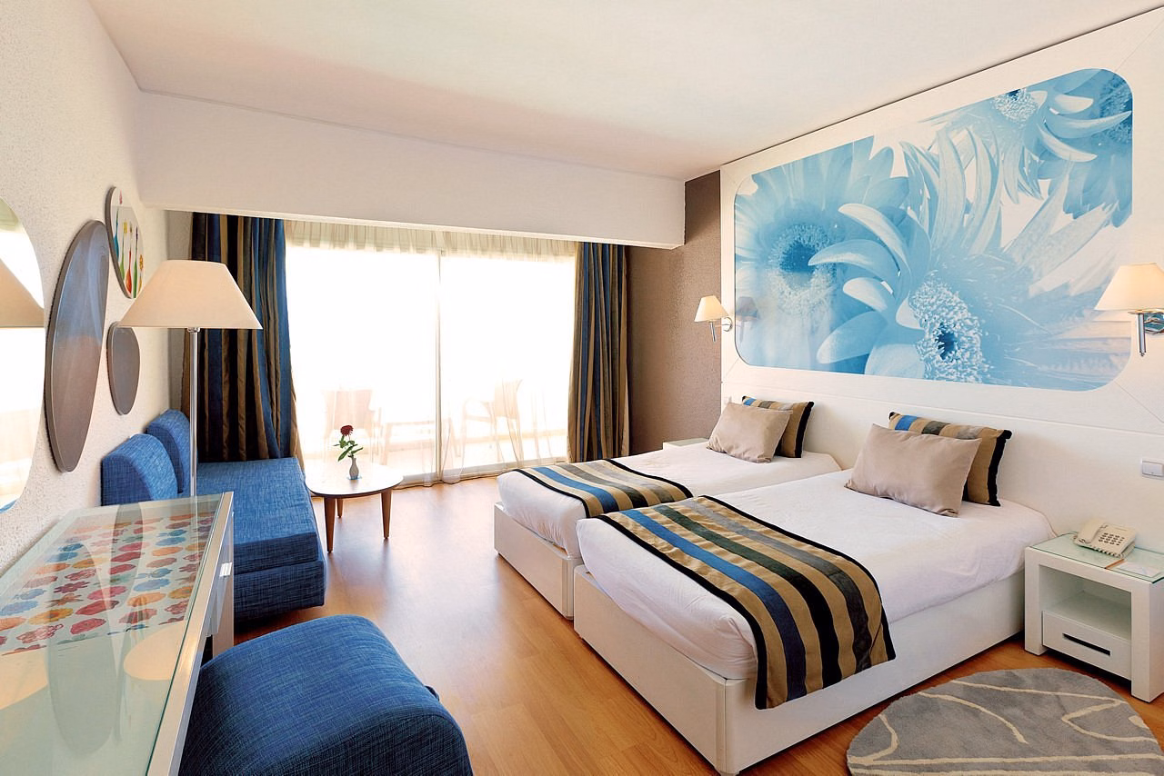 One Resort Jockey Hotel