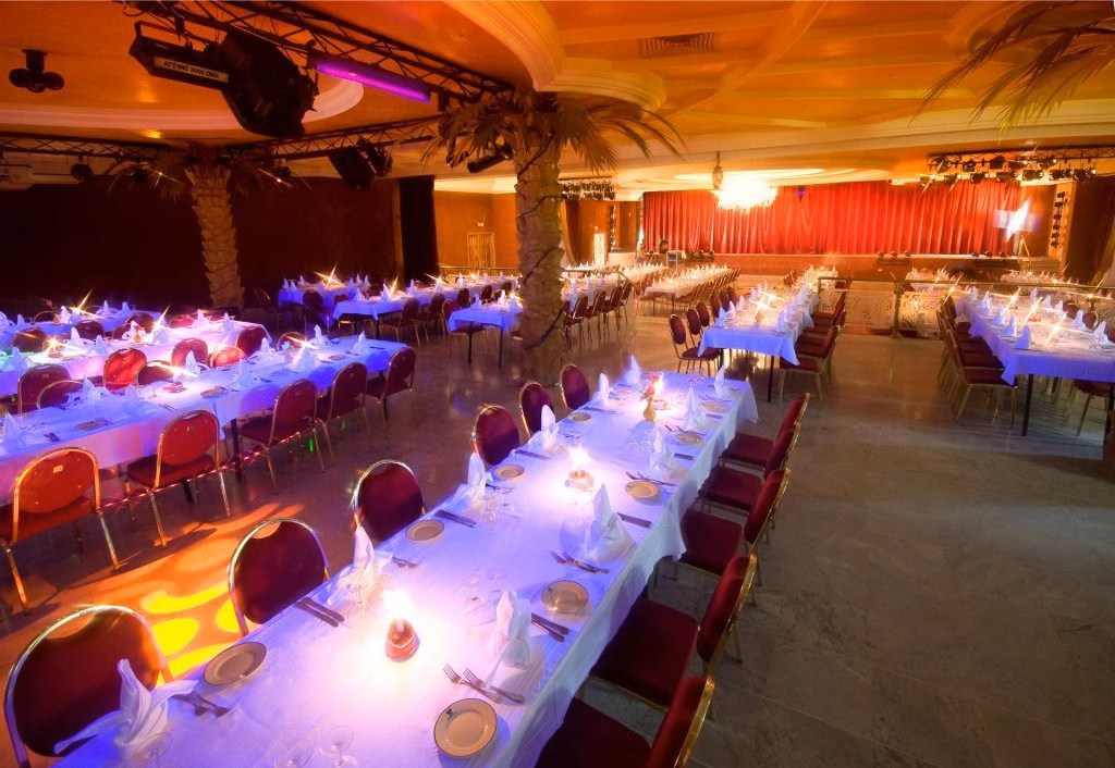 Abou Sofiane  Families and Couples Hotel