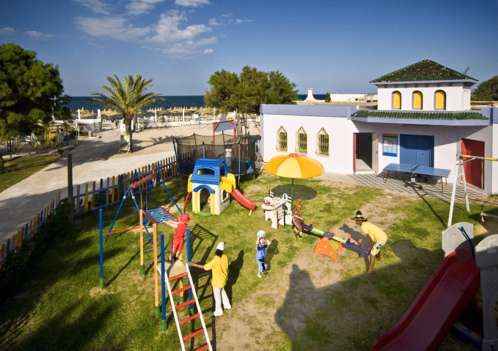 Abou Sofiane  Families and Couples Hotel