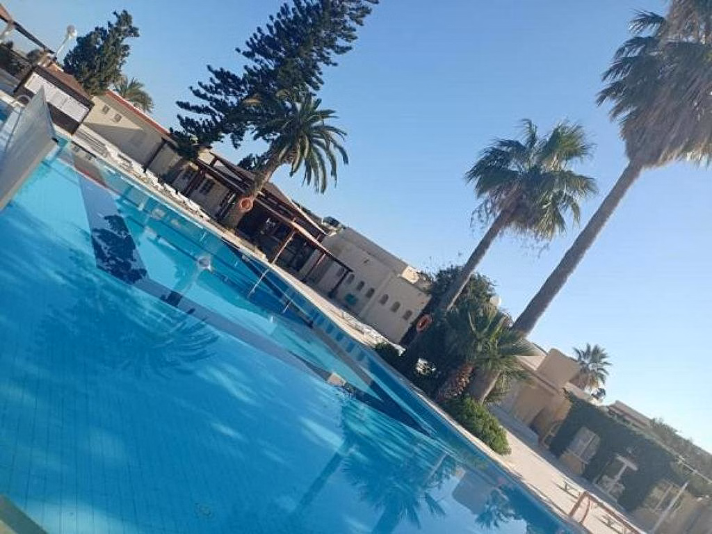 Abou Sofiane  Families and Couples Hotel