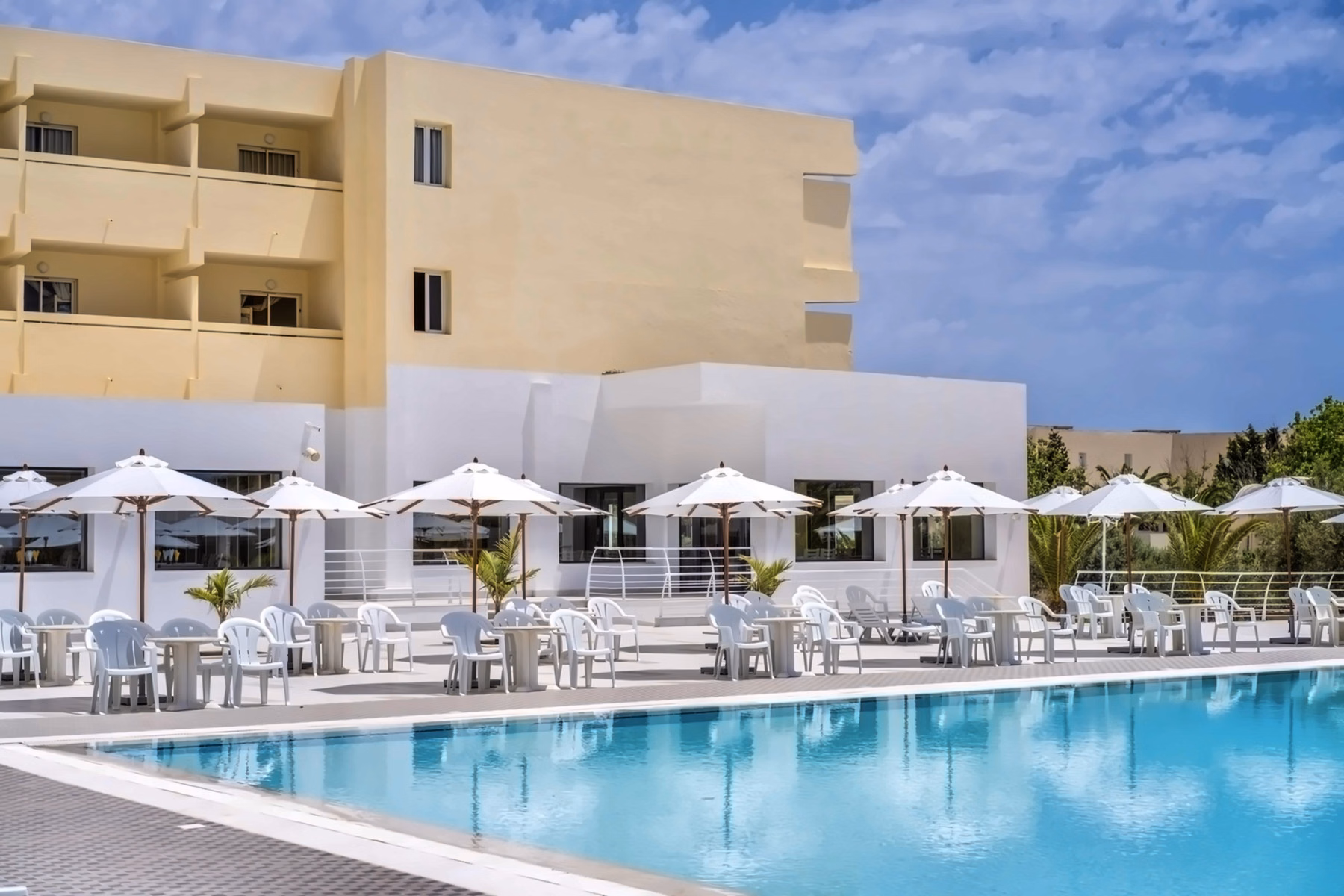 Club Novostar Dar Khayam  Resort & Aqua Park