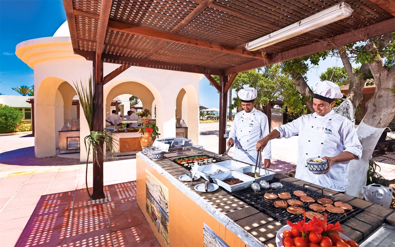 Delfino Beach Resort & Spa