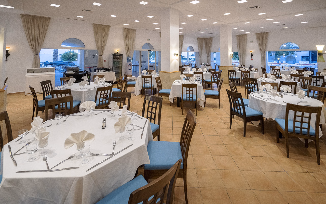 Delfino Beach Resort & Spa