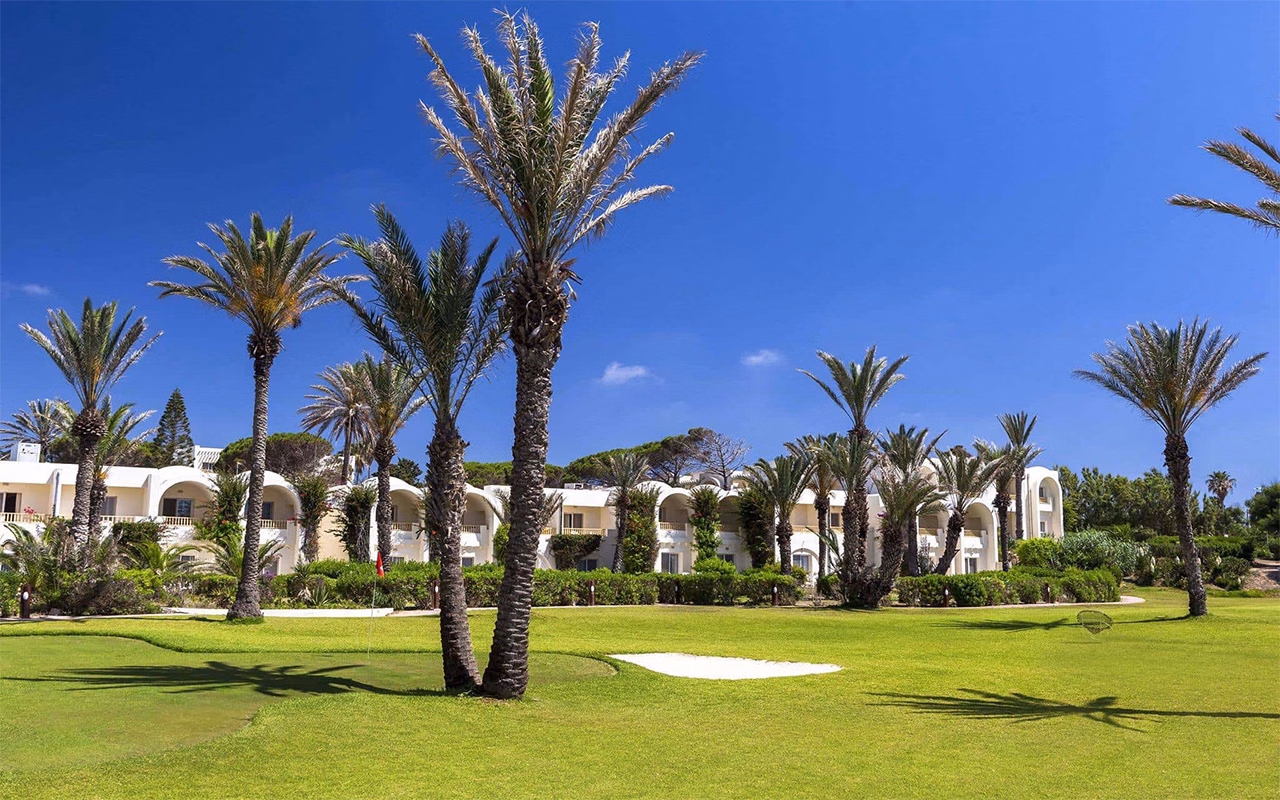Delfino Beach Resort & Spa