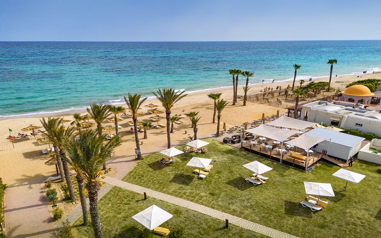 Delfino Beach Resort & Spa