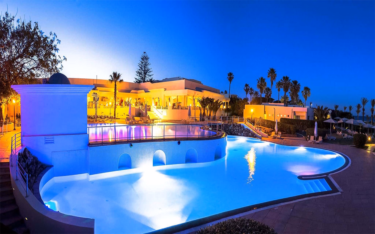 Delfino Beach Resort & Spa