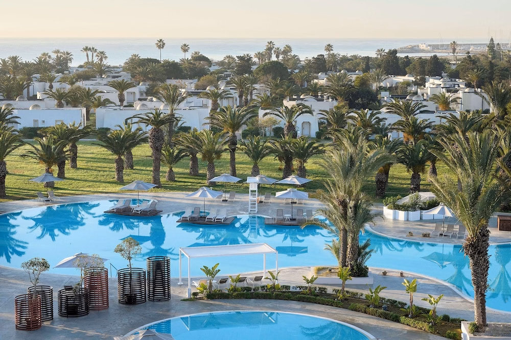 The Mirage Resort & Spa Hotel
