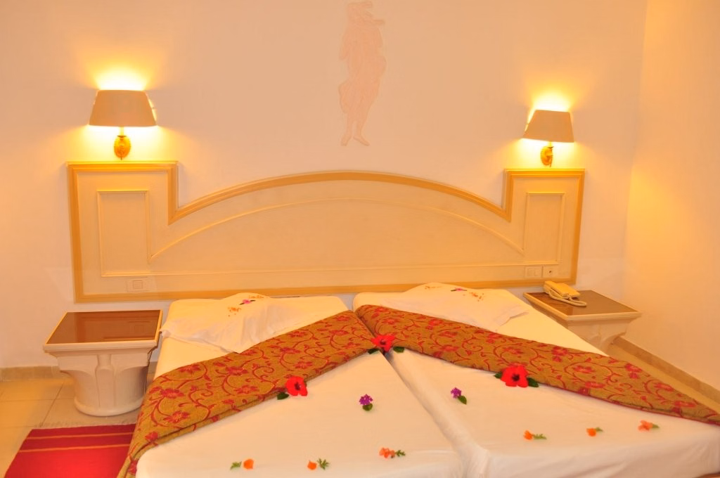Zodiac Hotel
