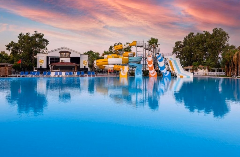 Euphoria Palm Beach Resort Hotel