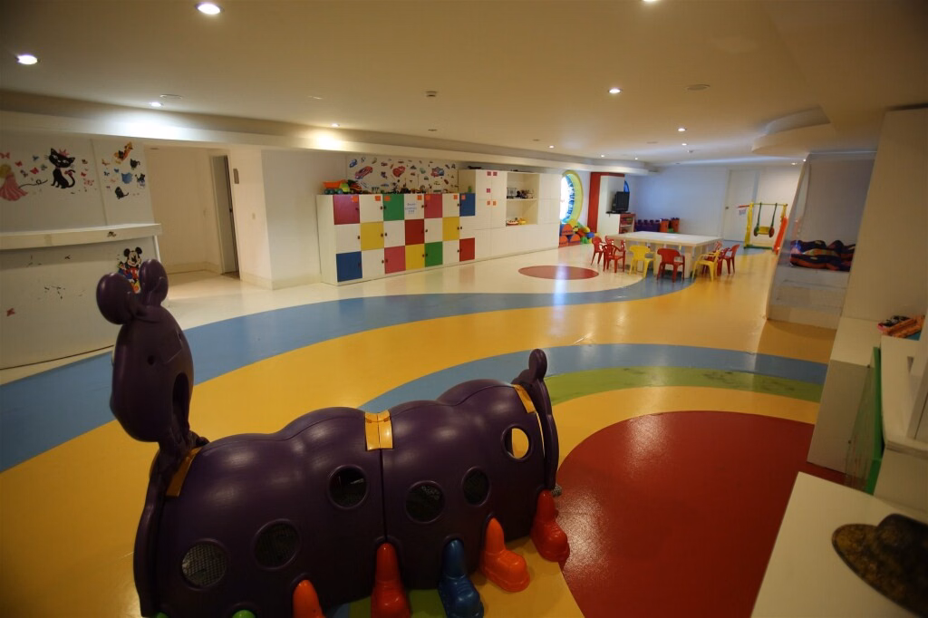 Starlight Resort Hotel