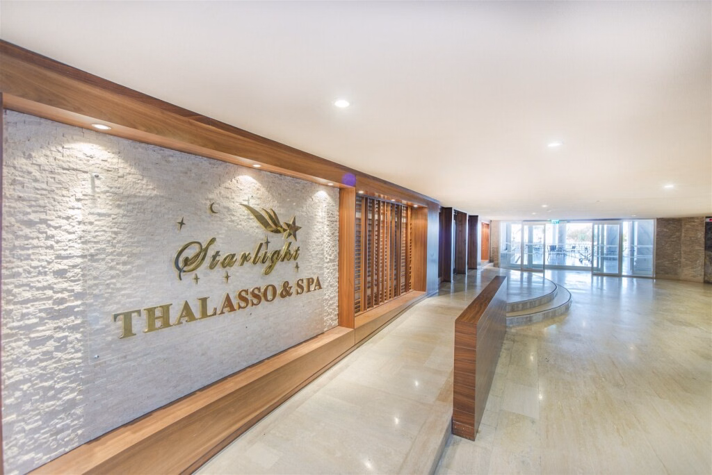 Starlight Resort Hotel