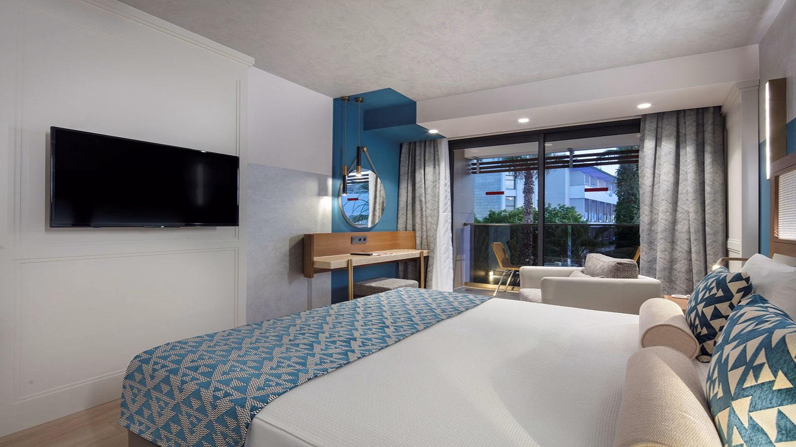 Trendy Side Beach (Adults Only, 16+)
