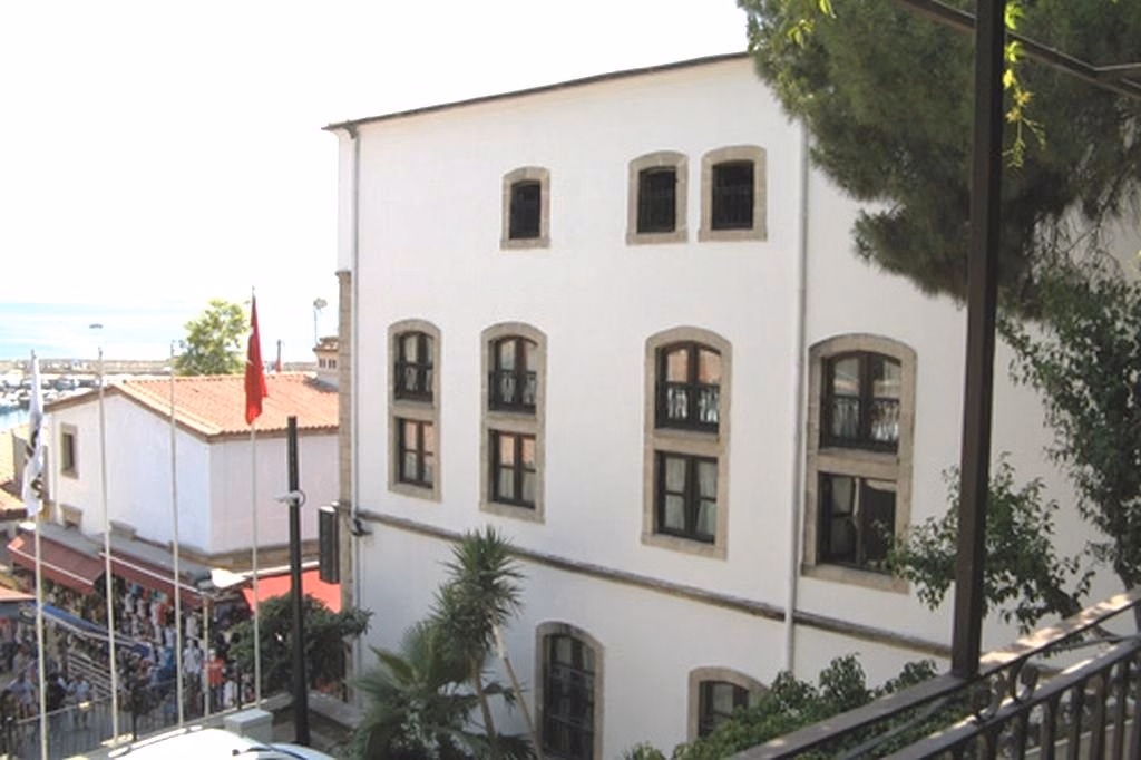 Adalya Port Hotel