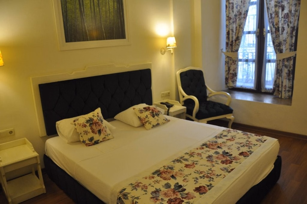 Adalya Port Hotel