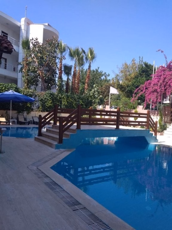 Agon Hotel