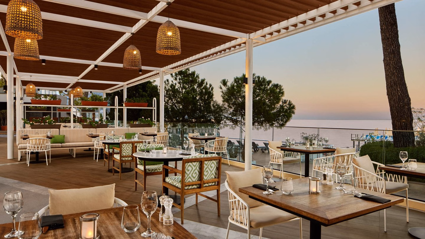 Akra Kemer