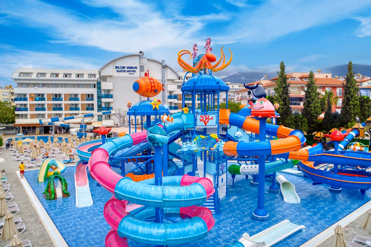 Blue Wave Suite Hotel