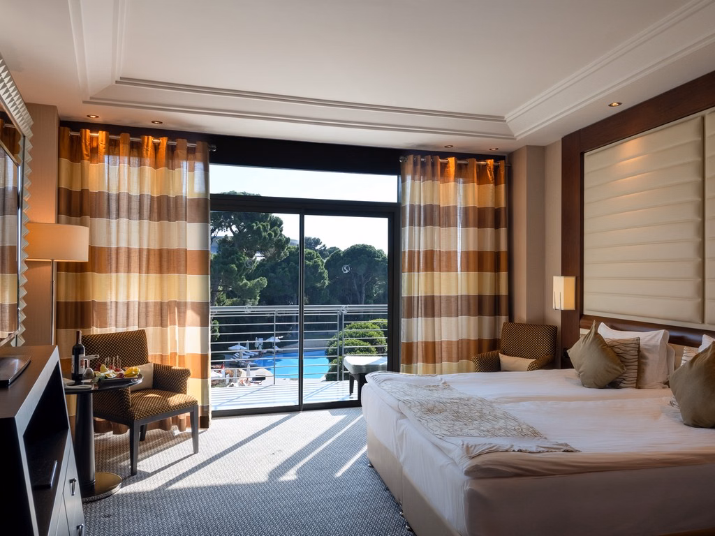 Calista Luxury Resort