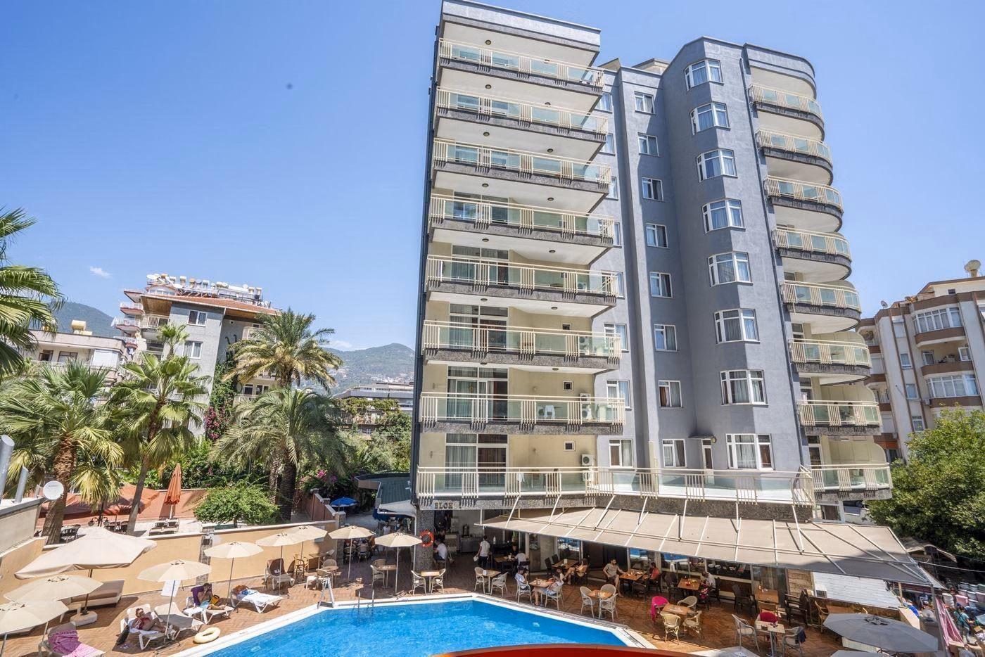 Carmen Suite Hotel