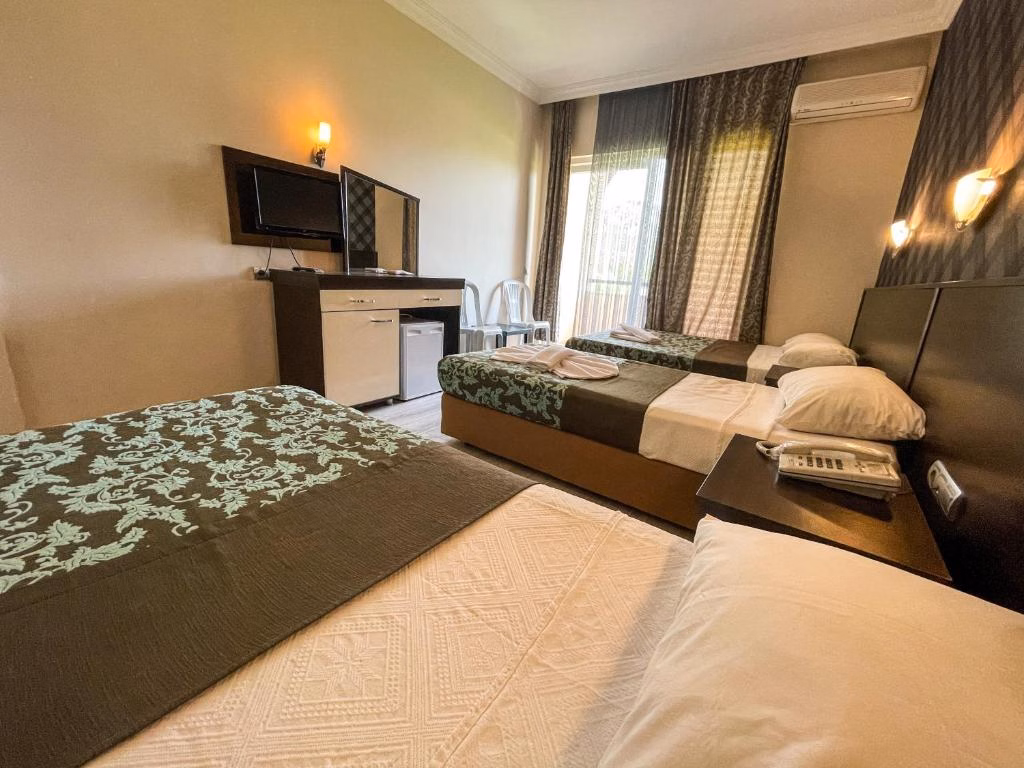 Castle Park Hotel