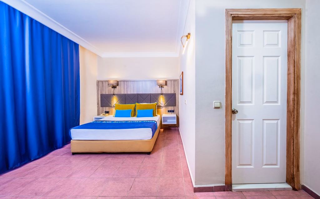 Club Big Blue Suite Hotel