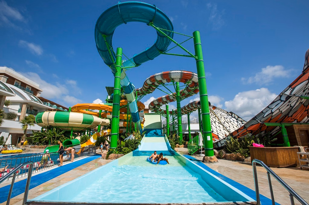 Crystal Waterworld Aqua Collection