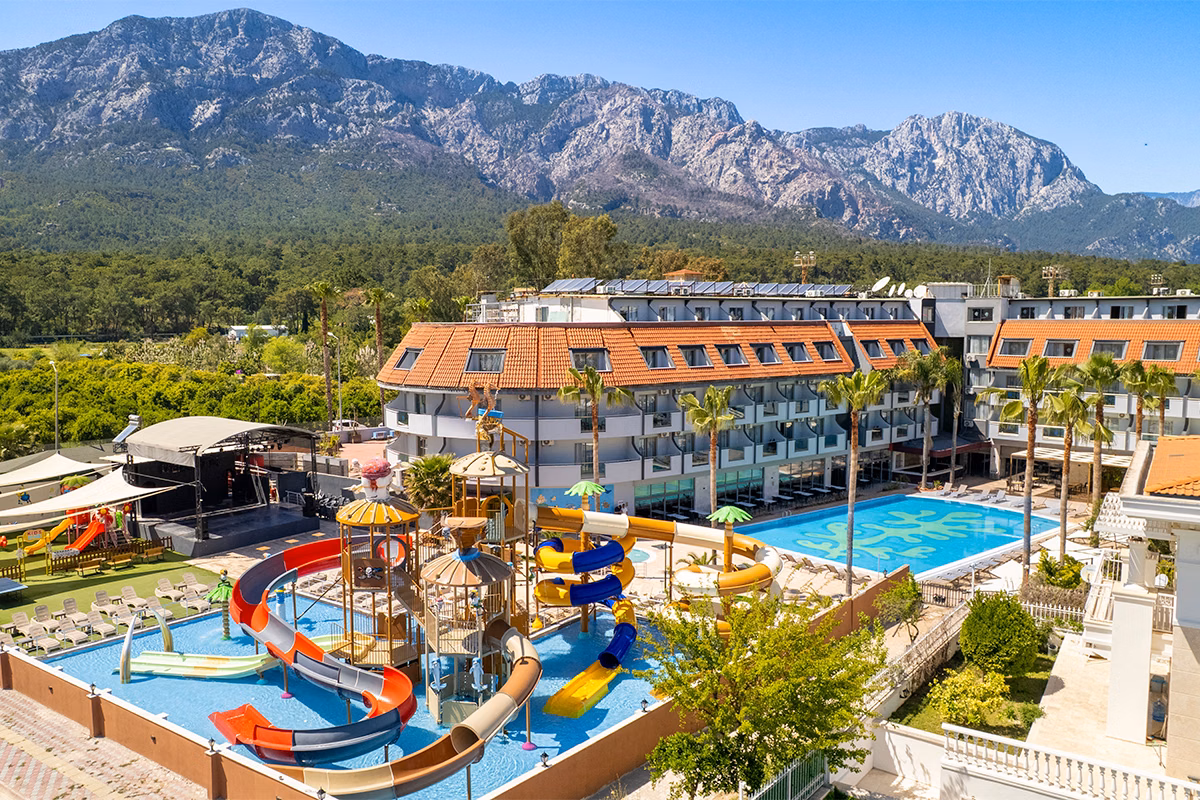 Dedeman Kemer Resort