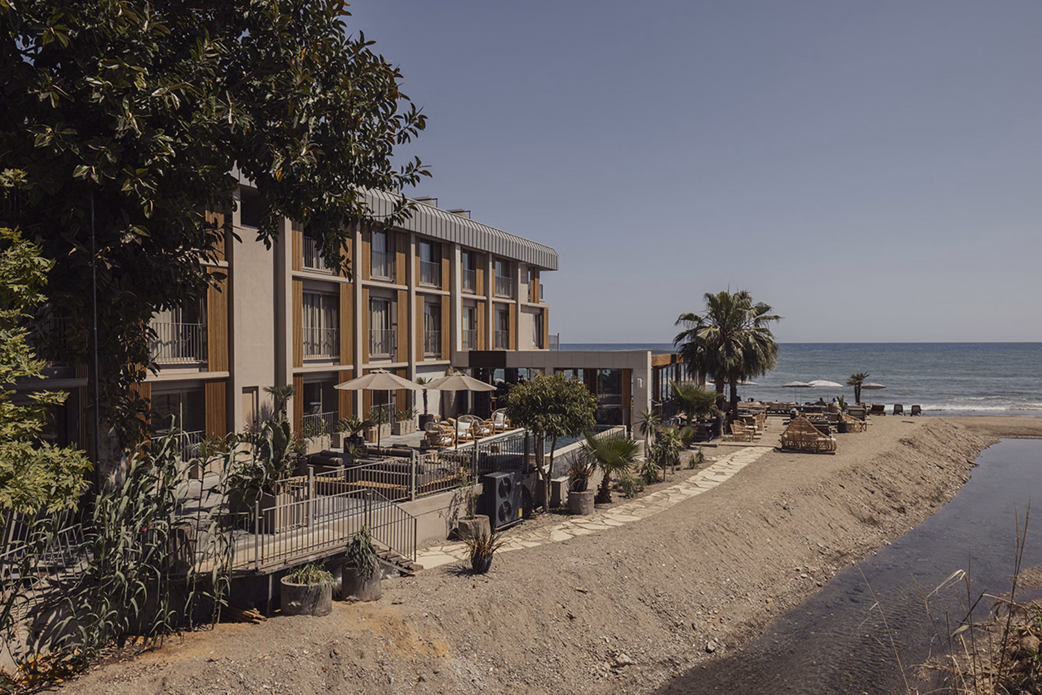 En Vie Beach Boutique