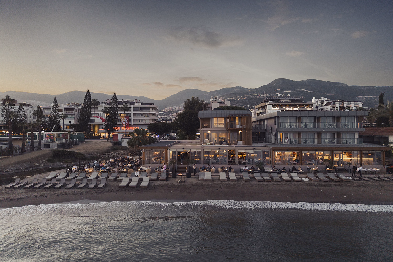 En Vie Beach Boutique