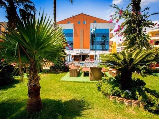 Fame Residence Kemer & Spa