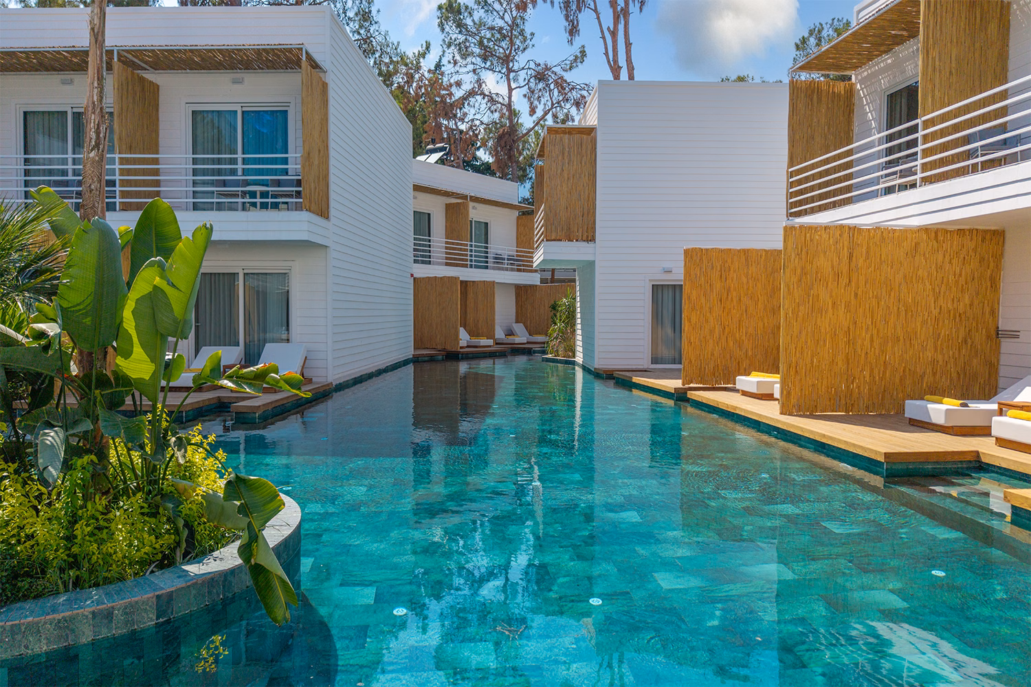 FashionTV Luxe Resort