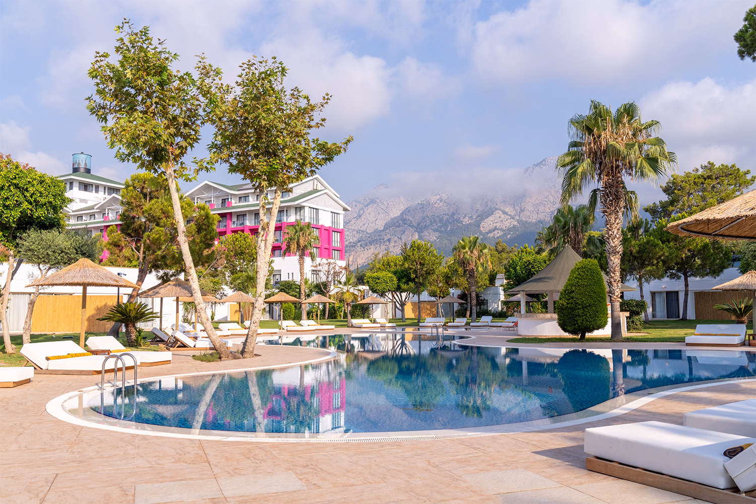 FashionTV Luxe Resort