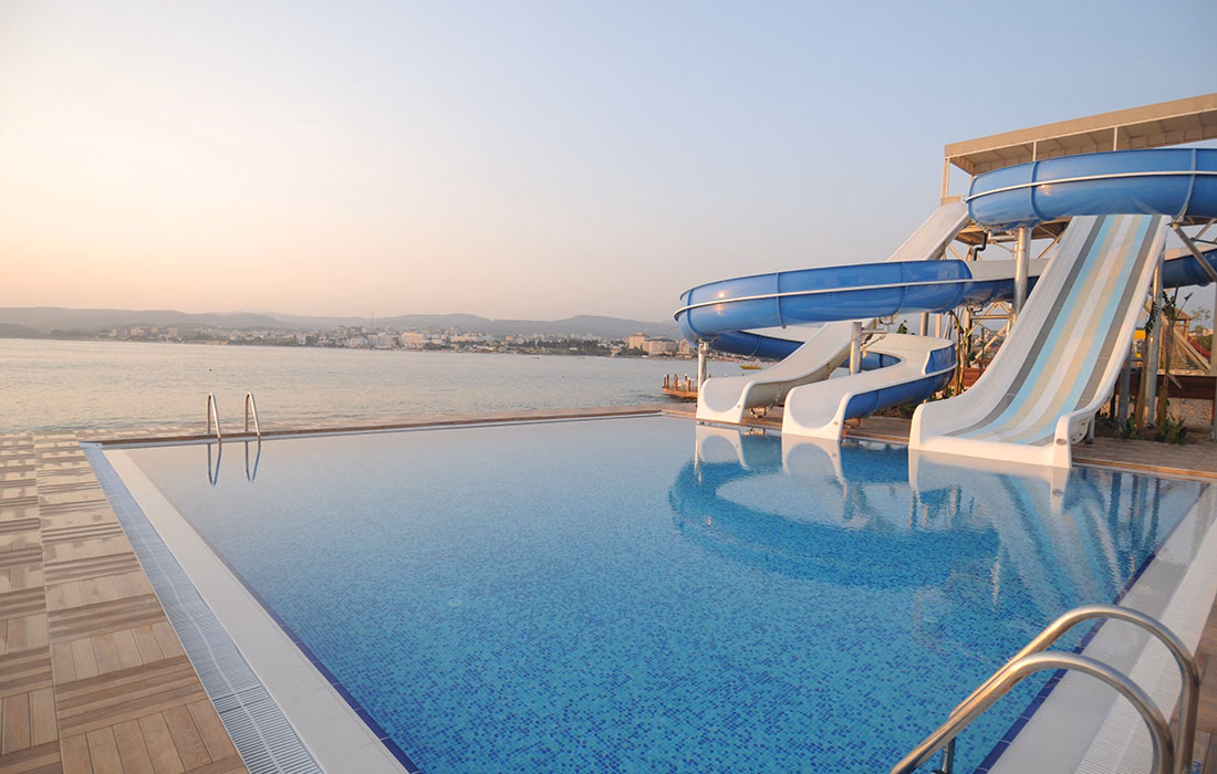 Gold Island Hotel