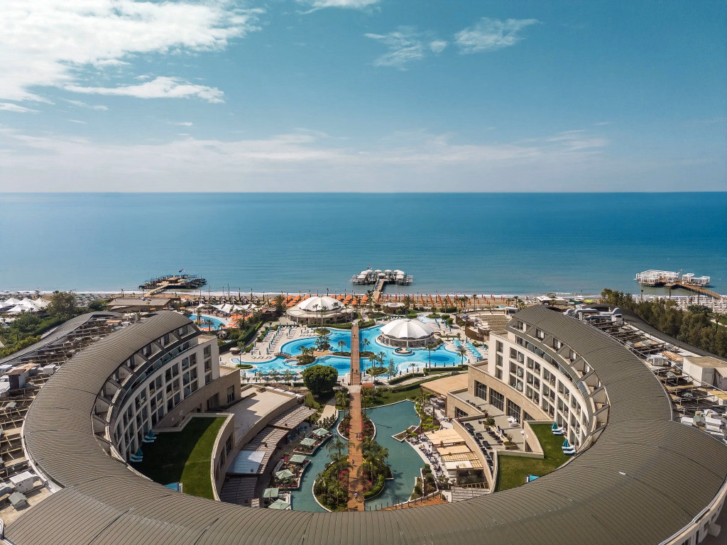 Kaya Palazzo Golf Resort